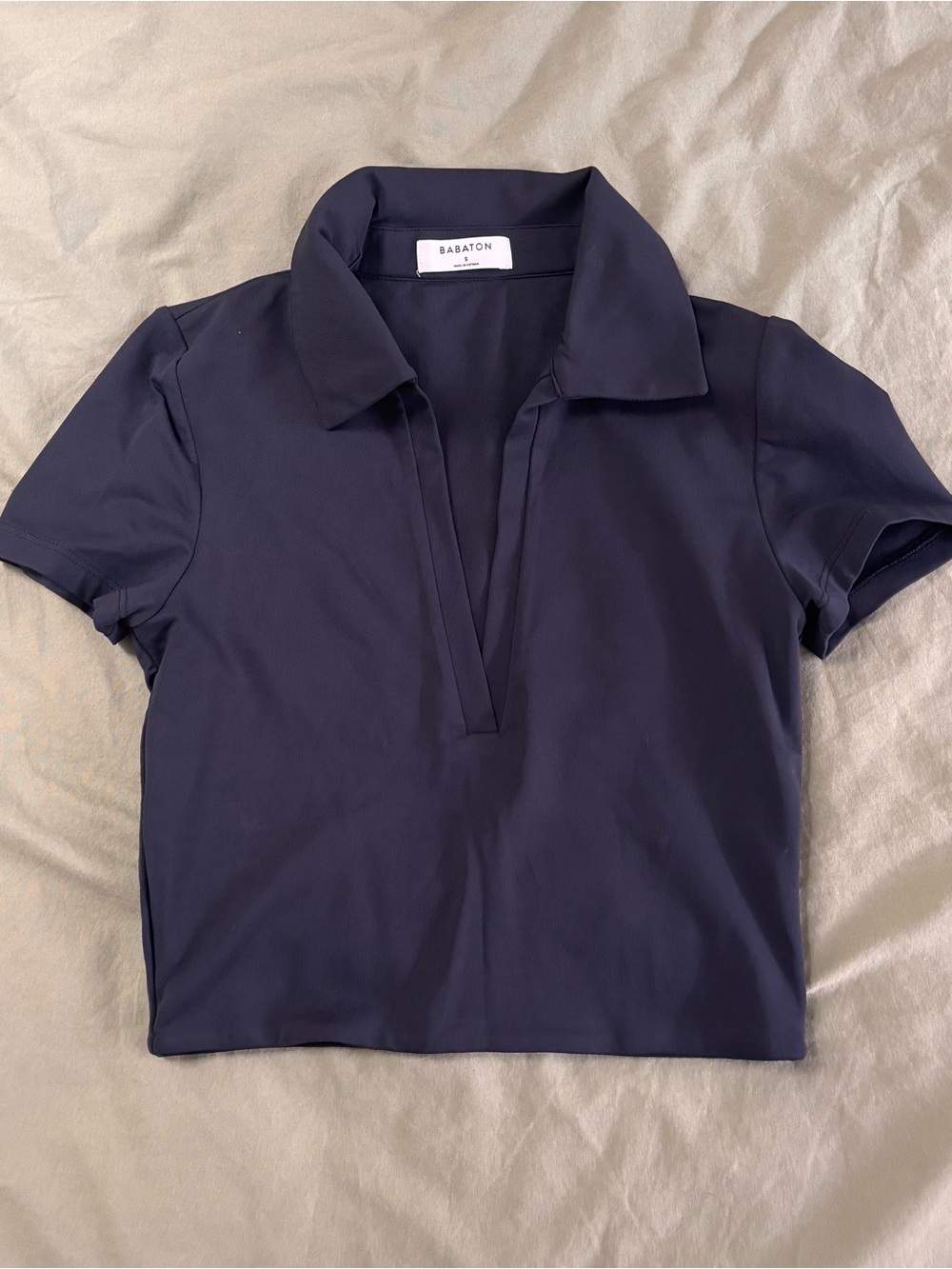 Aritzia Babaton Contour Polo T-Shirt